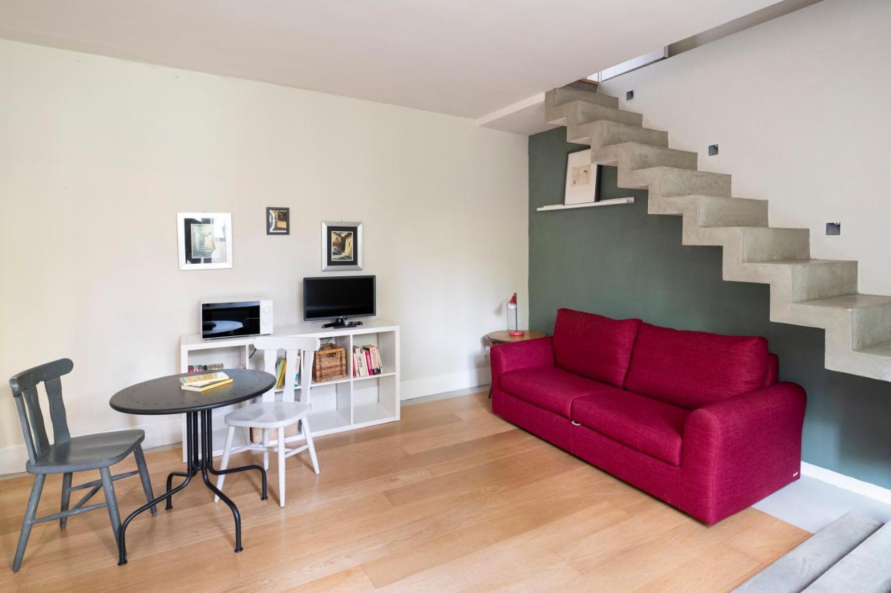 Boutique Apartment With Private Rooms And Garden Oasis Флоренція Екстер'єр фото